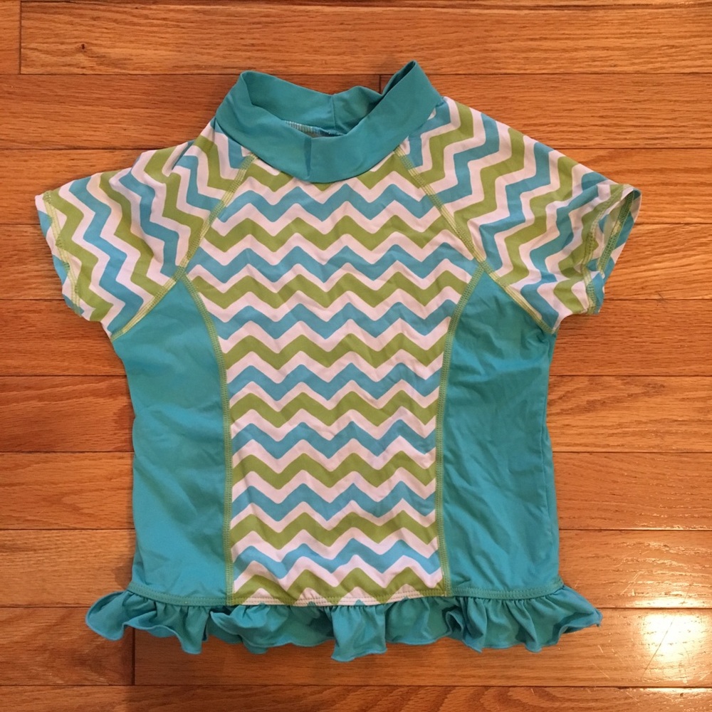 Garnet Hill kids size 7 swim rash guard